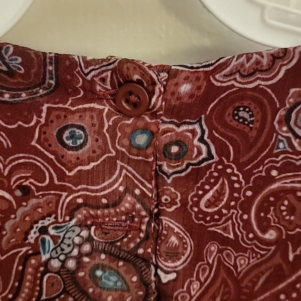 Crazy 8, Adorable girls 3T, burgundy paisley dress.